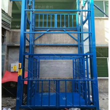 直銷鏈條導(dǎo)軌式液壓貨梯，液壓叉車，液壓起重貨梯安裝施工